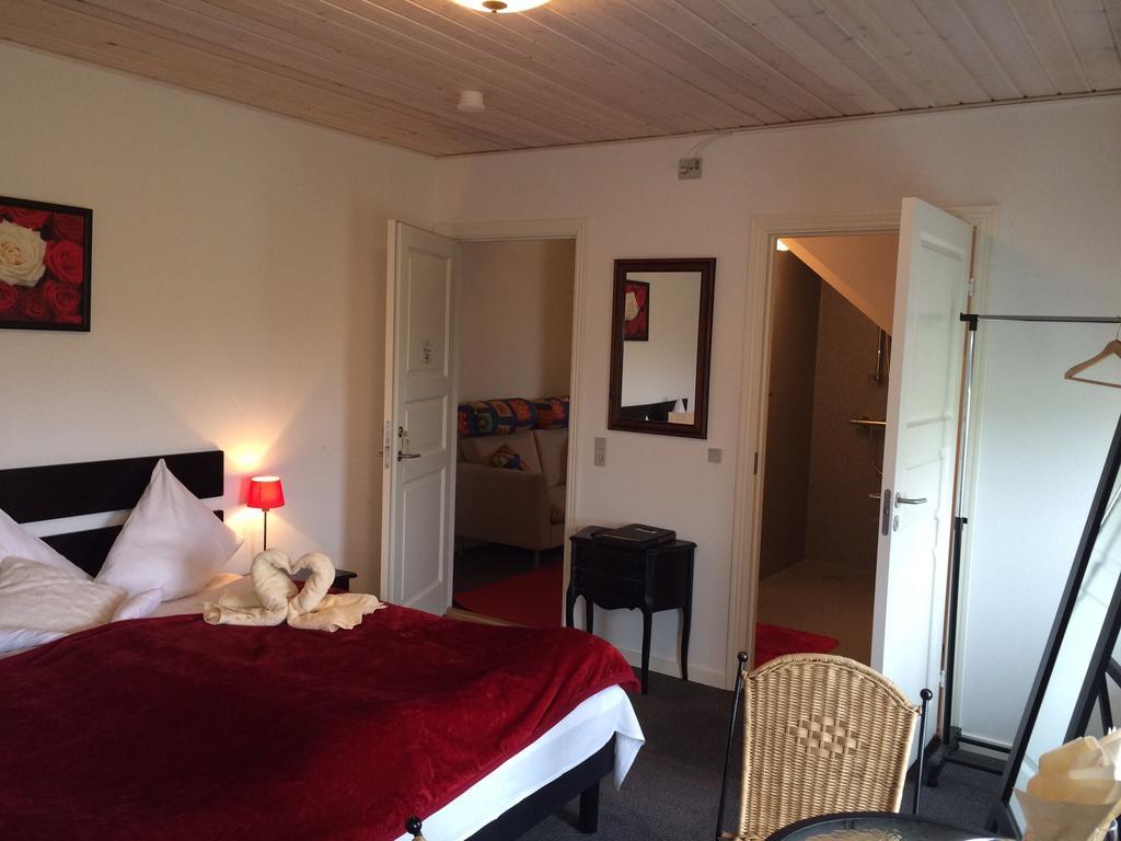 Ballum Slusekro Hotel Bredebro Quarto foto